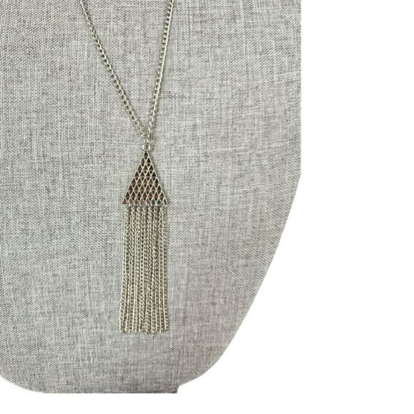 Glamour Cascade Tassel Necklace (NWOT) - Picture 2 of 9